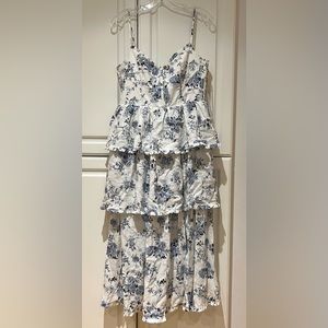 House of Harlow 1960 Dress Ruffle Tiered Size Small NWT Floral Motif Blue White
